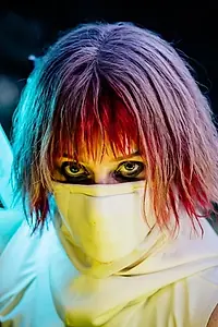 Постер к фильму «Neon (2017)»