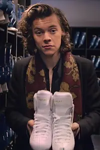 Постер к фильму «One Direction: Night Changes (2014)»