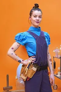 Постер к сериалу «Ода вверх тормашками (2018)»