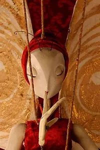 Главный постер мультфильма «Женщина-бабочка (2003)»