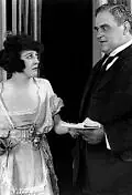 Постер к фильму «Head Over Heels (1922)»