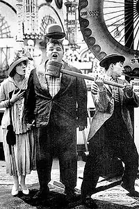 Постер к фильму «Crazy Days (1962)»