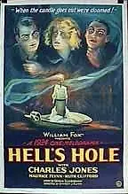 Постер к фильму «Hell's Hole (1923)»
