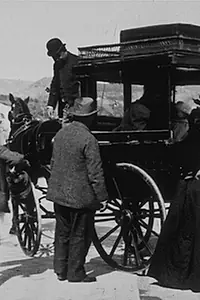 Главный постер фильма «Départ en voiture (1896)»