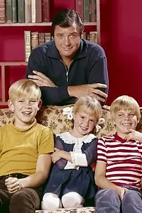Постер к сериалу «Nanny and the Professor (1970 - 1971)»
