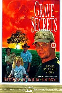 Главный постер фильма «Могильные секреты: Наследие Хиллтоп-Драйв (1992)»
