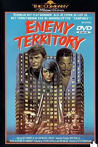 Главный постер фильма «Вражеская территория (1987)»