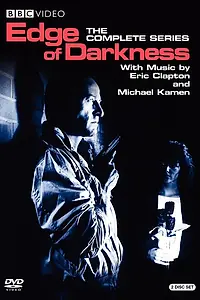 Главный постер сериала «На краю тьмы (1985)»
