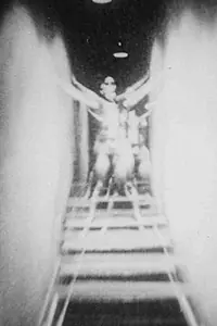 Постер к фильму «Corridor (1970)»