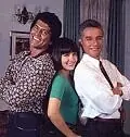 Постер к сериалу «На этих улицах (1992)»