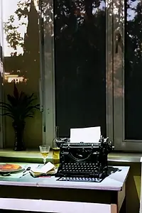 Главный постер фильма «Путешествие вокруг моей спальни (2008)»