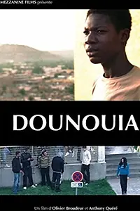 Главный постер фильма «Dounouia, la vie (2010)»