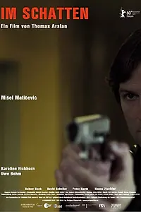 Постер к фильму «В тени (2010)»