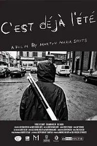 Постер к фильму «C'est déjà l'été (2010)»