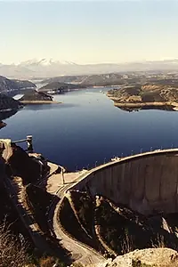 Главный постер фильма «Путешествие воды (1990)»