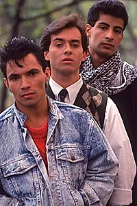 Постер к сериалу «Когда хочу плакать, не плачу (1991)»