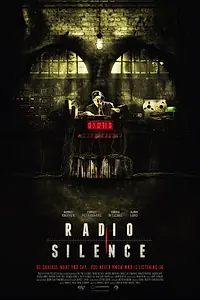 Постер к фильму «В эфире (2012)»