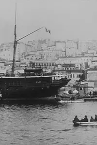 Главный постер фильма «Constantinople, panorama des rives du Bosphore (1897)»