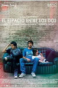 Главный постер фильма «Пространство между двумя (2012)»