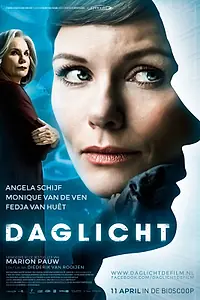 Главный постер фильма «Дневной свет (2013)»