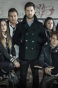 Постер к сериалу «Замещающий (2012)»