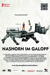 Главный постер мультфильма «Носорог скачет галопом (2013)»