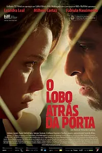 Главный постер фильма «Волк у двери (2013)»