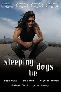 Постер к фильму «Sleeping Dogs Lie (2005)»