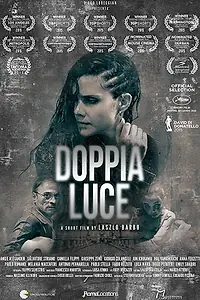 Постер к фильму «Doppia luce (2015)»