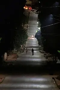 Постер к фильму «La lune est tombée (2015)»