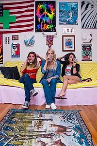 Постер к фильму «Temp Girls (2014)»