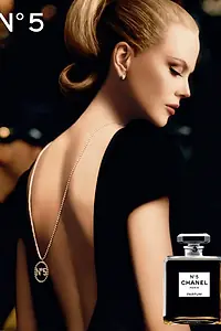 Главный постер фильма «Chanel N°5: The Film (2004)»