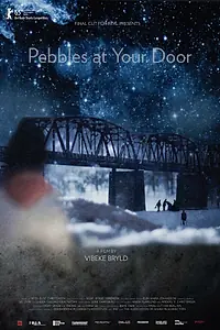Главный постер фильма «Галька у вашей двери (2015)»