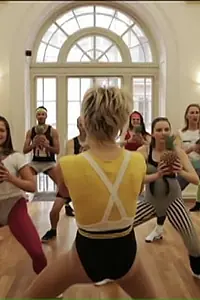Постер к фильму «Pineapple Squat (2015)»