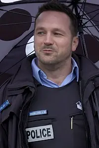 Постер к фильму «19-2: L'arrestation (2015)»