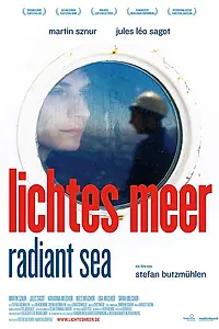 Постер к фильму «Сияние моря (2015)»