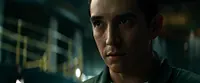 Гэбриел Луна — роль Gabriel / REV-9 в фильме «Терминатор: Тёмные судьбы», кадр #8