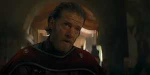 Джефферсон Холл — роль Lord Jason Lannister / Tyland Lannister в сериале «Дом Дракона», кадр #1