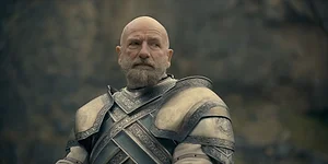 Грэм Мактавиш — роль Ser Harrold Westerling в сериале «Дом Дракона», кадр #1