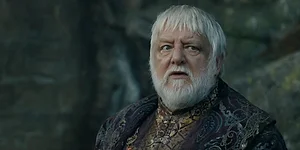 Саймон Расселл Бил — роль Ser Simon Strong в сериале «Дом Дракона», кадр #1