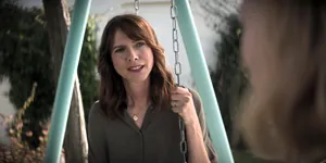 Jennifer (актриса Долли Уэллс) — кадр #1 из сериала «Родственные души»