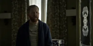 Doug (актёр Том Гудман-Хилл) — кадр #1 из сериала «Родственные души»