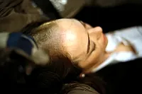 Кадр из фильма «Бугония (2025)» — (21 из 218)