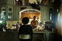 Кадр из фильма «Бугония (2025)» — (25 из 218)