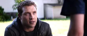 Kyle Reese (актёр Джай Кортни) — кадр #8 из фильма «Терминатор: Генезис»
