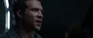 Kyle Reese (актёр Джай Кортни) — кадр #7 из фильма «Терминатор: Генезис»
