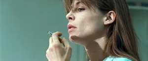 Sarah Connor (актриса Линда Хэмилтон) — кадр #5 из фильма «Терминатор 2: Судный день»