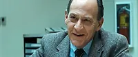Эрл Боэн — роль Dr. Silberman в фильме «Терминатор 2: Судный день», кадр #2