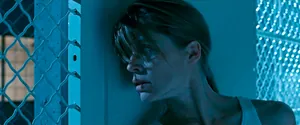Sarah Connor (актриса Линда Хэмилтон) — кадр #12 из фильма «Терминатор 2: Судный день»