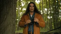 Джошуа Оджик — роль Taniel в сериале «Оно: Добро пожаловать в Дерри», кадр #1